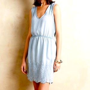 HOLDING HORSES BY ANTHROPOLOGIE BLUE CHAMBRAY DRESS W EMBROIDERY • Sz S